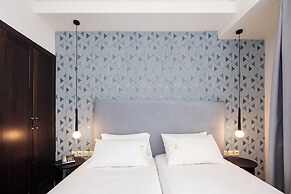 Steris Elegant Beach Hotel