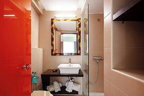 Steris Elegant Beach Hotel