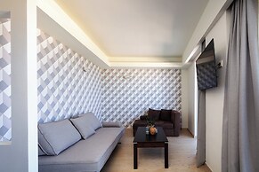 Steris Elegant Beach Hotel