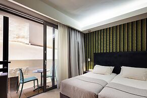 Steris Elegant Beach Hotel
