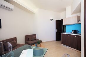 Steris Elegant Beach Hotel
