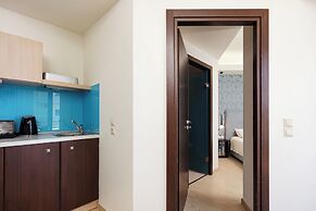 Steris Elegant Beach Hotel