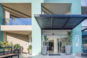 Steris Elegant Beach Hotel