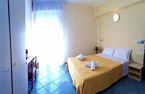 Hotel Corona