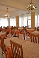 Hotel Corona