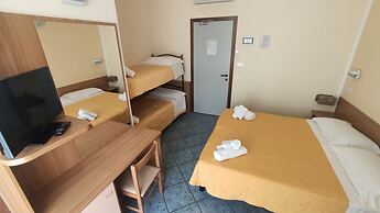 Hotel Corona