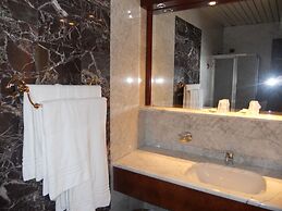 Hotel Mirò
