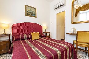Palazzo Schiavoni Residenza d’Epoca