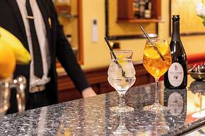 Hotel Manfredi Suite in Rome