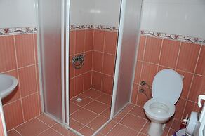 Dort Mevsim Hotel