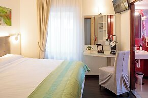 Hotel America