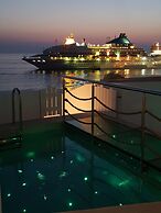 Avra Mykonos