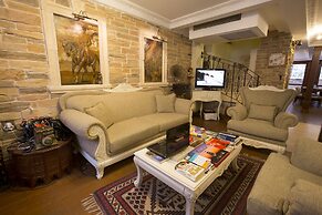 Sphendon Hotel