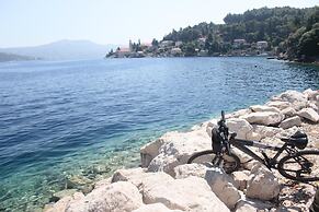 Dragan´s Den Hostel