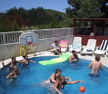 Dragan´s Den Hostel