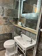 The Plough Inn