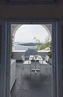 Kastro Suites