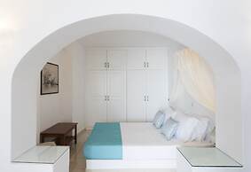Kastro Suites