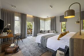 The Peech Hotel