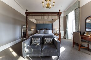 Sherbrooke Castle Hotel