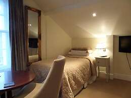 Bentley Tower Hotel