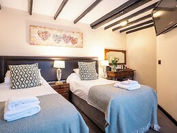 Black Boy Inn