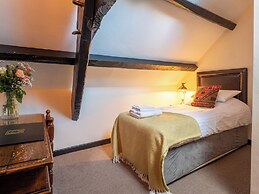 Black Boy Inn