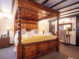 Black Boy Inn