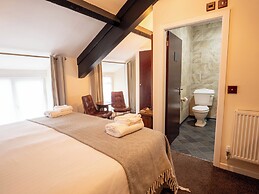Black Boy Inn