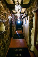 Black Boy Inn