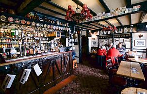 Black Boy Inn