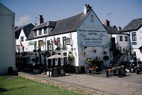 Black Boy Inn