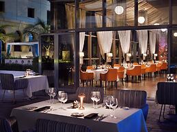 Mövenpick Hotel Jumeirah Beach