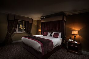 Canal Court Hotel