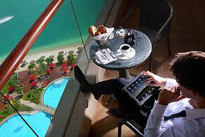 Khalidiya Palace Rayhaan by Rotana