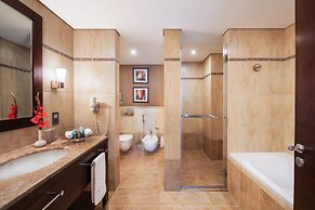 Khalidiya Palace Rayhaan by Rotana