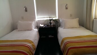 Meridiano Sur Petit Hotel