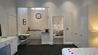 The Three Boutique Hotel