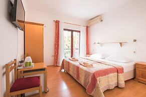 Apartments Karacic