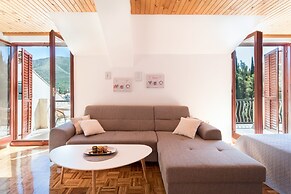 Apartments Karacic