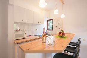 Apartments Karacic