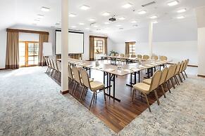 Dolina Charlotty Resort Spa