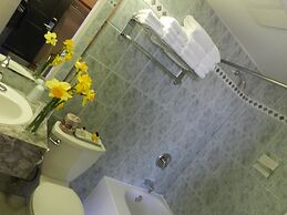 Capri Inn