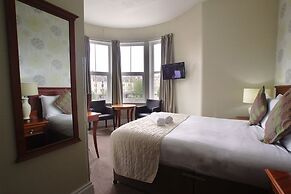 The Broadway Hotel