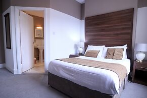 The Broadway Hotel