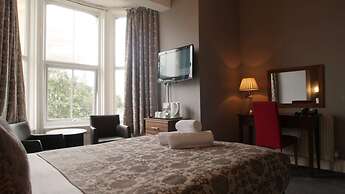 The Broadway Hotel
