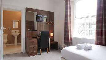 The Broadway Hotel