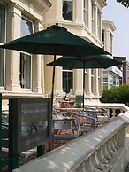 The Broadway Hotel