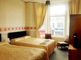 St Elmo Hotel