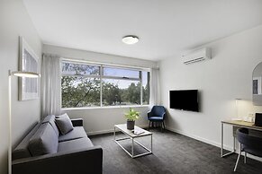 Quest Mawson Lakes